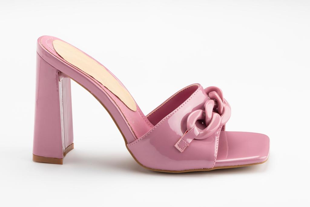 Letita Mauve
